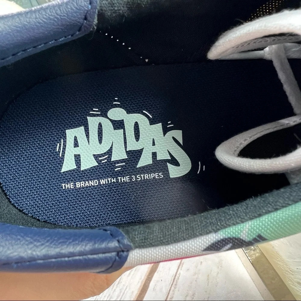 New Adidas 3MC Vulc Skateboarding Shoes - Picture 9 of 10